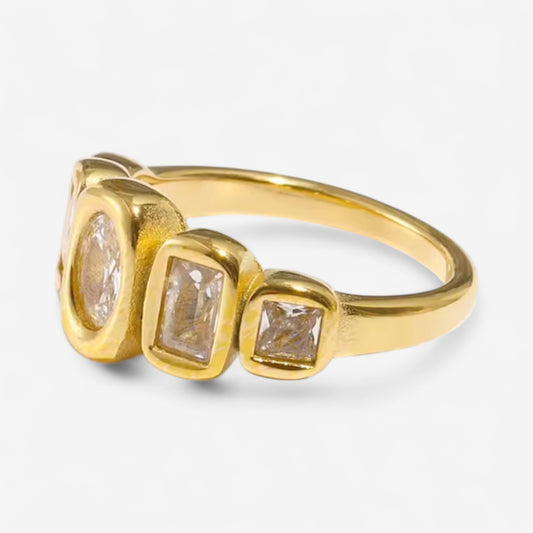 Royalty Ring gold