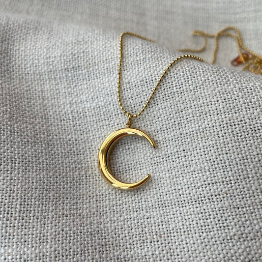 Luna Necklace