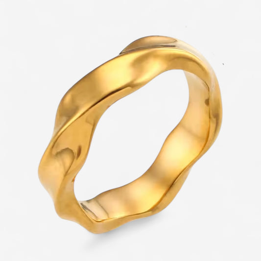 Twist Ring