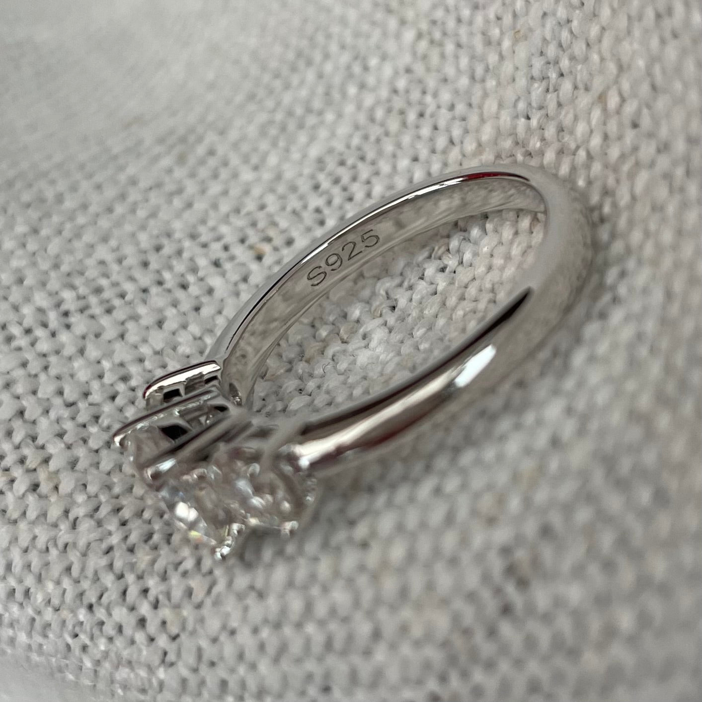 1.6ct moissanite trúlofunarhringur úr silfri 