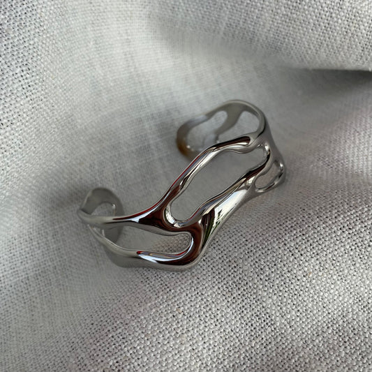 Flow Cuff silver